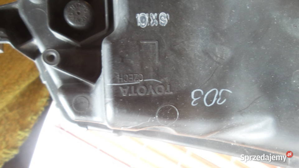 Toyota Avensis T29 soczewka Led lampa przednia Łódź