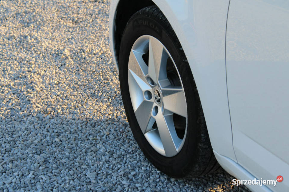 koda Octavia Ambition Salon Polska Gwarancja III Warszawa