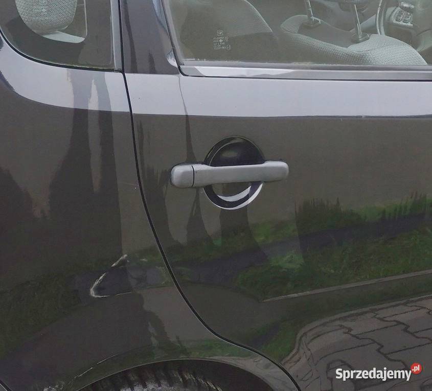 KLAMKA DRZWI PRAWY TYŁ DAIHATSU YRV M200