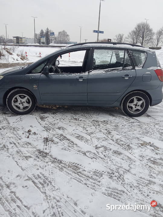 Sprzedam Toyota Corolla Verso 90KM Biłgoraj
