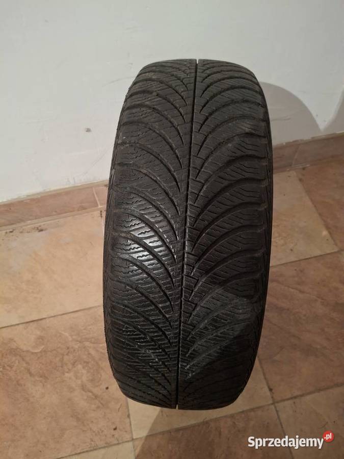 GoodYear 20555R16 całoroczne Wolbrom