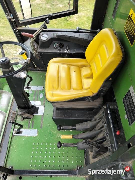 Kombajn zbożowy John Deere 1144nie 952 Jordanów