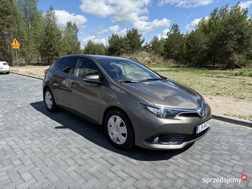 Toyota Auris 12 turbo przebieg 47 benzyna