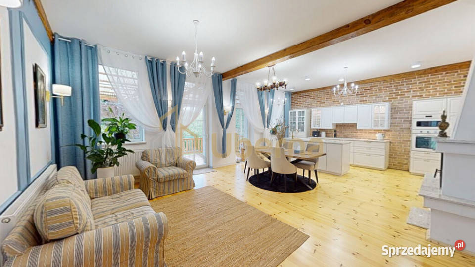 Dom jeziorem Klępnica