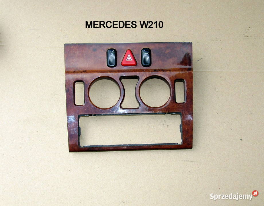 OSŁONA RAMKA PANELU OGRZEWANIA MERCEDES W210 Mysłaków