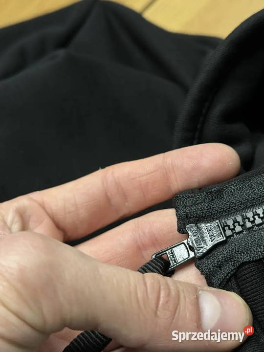 Bluza z zamkiem Stone Island czarna luksusowa Warszawa
