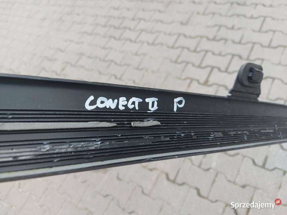 Ford Tourneo Connect III MK3 LISTWA PROGOWA osobowe