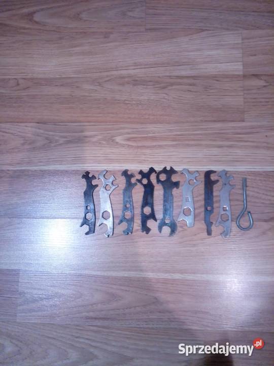 Stare klucze rowerowe z czasów PRL Dobieszowice
