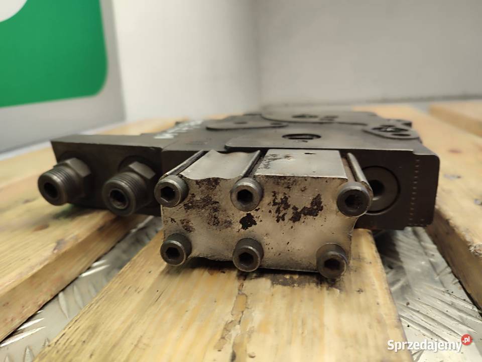 Sekcja rozdzielacza 87325538 HOLLAND T7 Wilkowo
