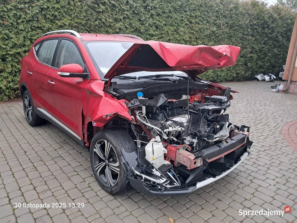 MG ZS 15B uszkodzony wielofunkcyjna kierownica Cyców