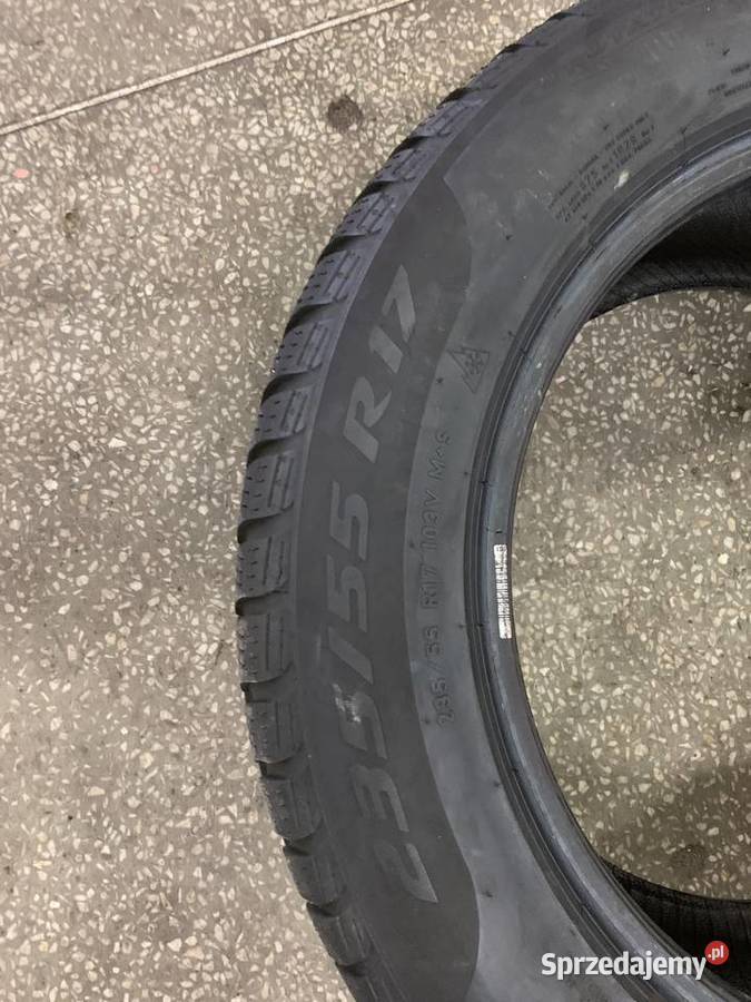 Opona Pirelli 23555R17 zima sprzedam