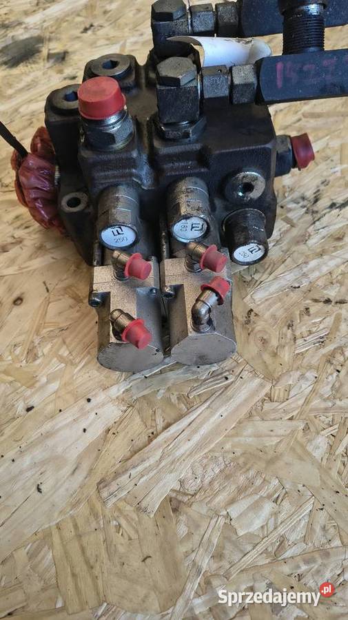 Rozdzielacz Hydrauliczny 2 Sekcyjny Układ hydrauliczny