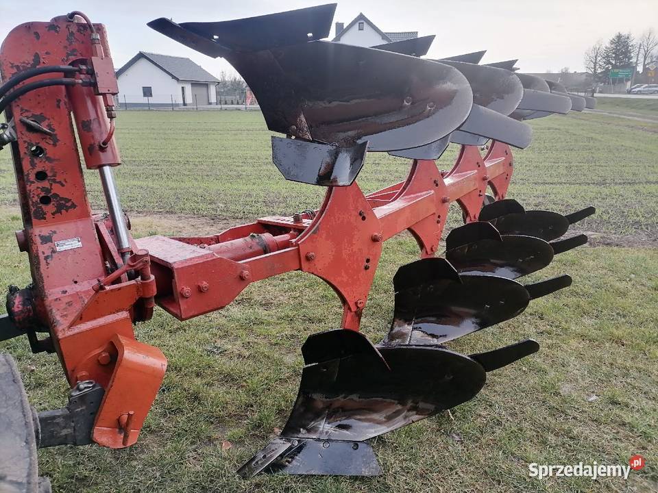 Pług 4 skibowy niemeyer Doruchów