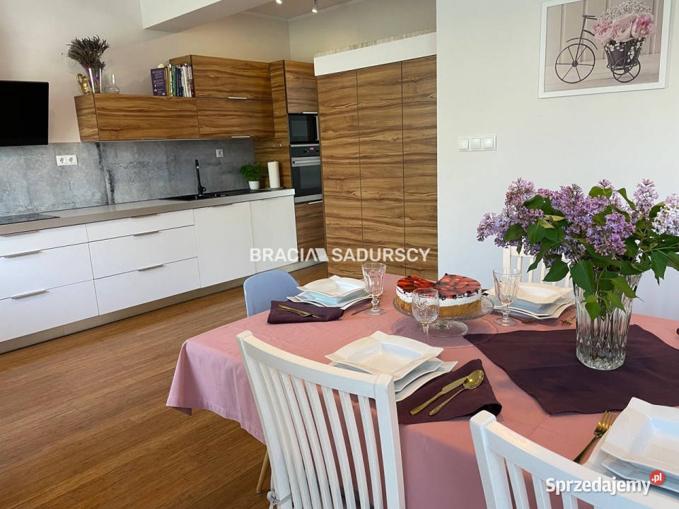 Dom bliźniak 260m2 Zerwana 1 piętro sprzedam