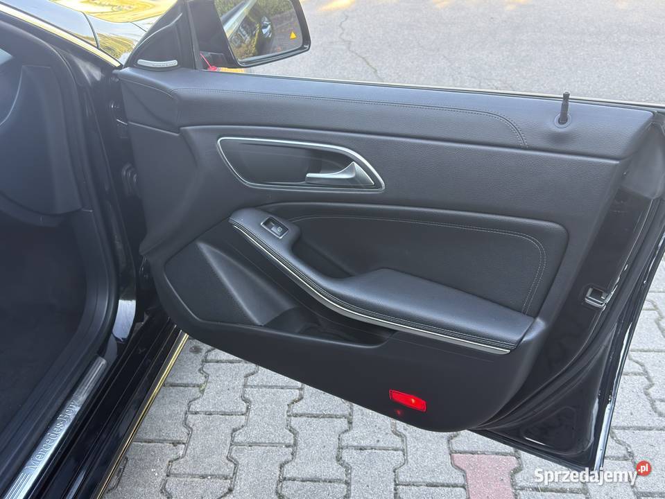Mercedes CLA 250 4MATIC Idealny stan elektrochrom. lusterka boczne Sosnowiec