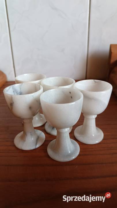 Marmurowe kieliszki do jajek Goleniów