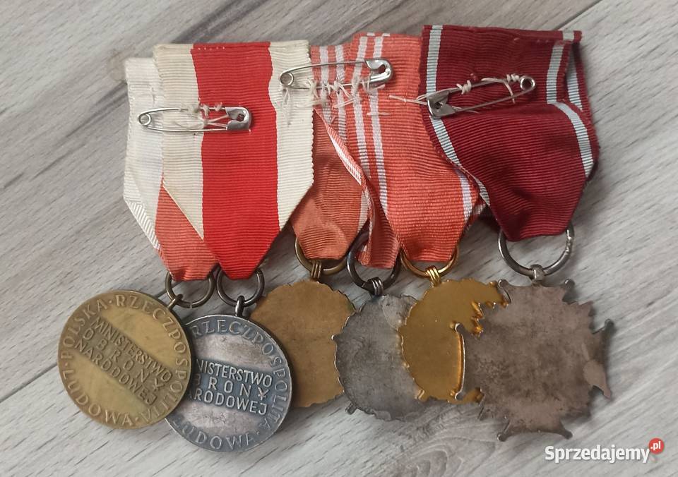 Szpanga PRL Medale Siły Zbrojne Zasługi śląskie Sosnowiec sprzedam