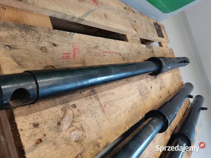 Siłownik podnoszenia hederu Fendt 8350 Pozostałe wielkopolskie Wilkowo sprzedam