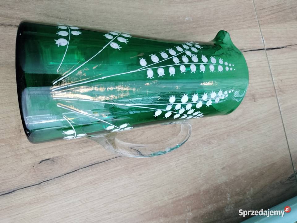 Zielony szklany dzbanek do kompotu konwalie Pozostałe Choszczno