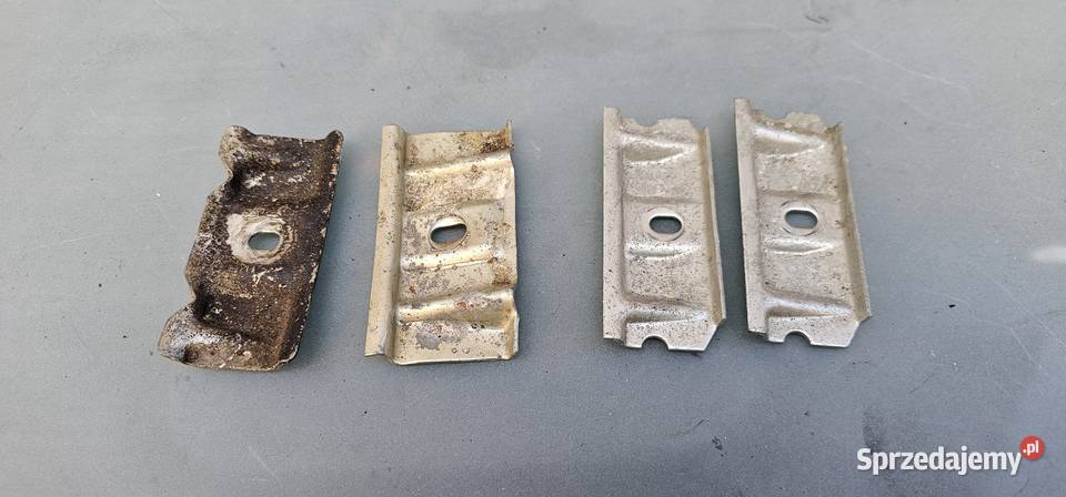 Mocowanie akumulatora mercedes w202 w210 Części samochodowe Zbąszyń