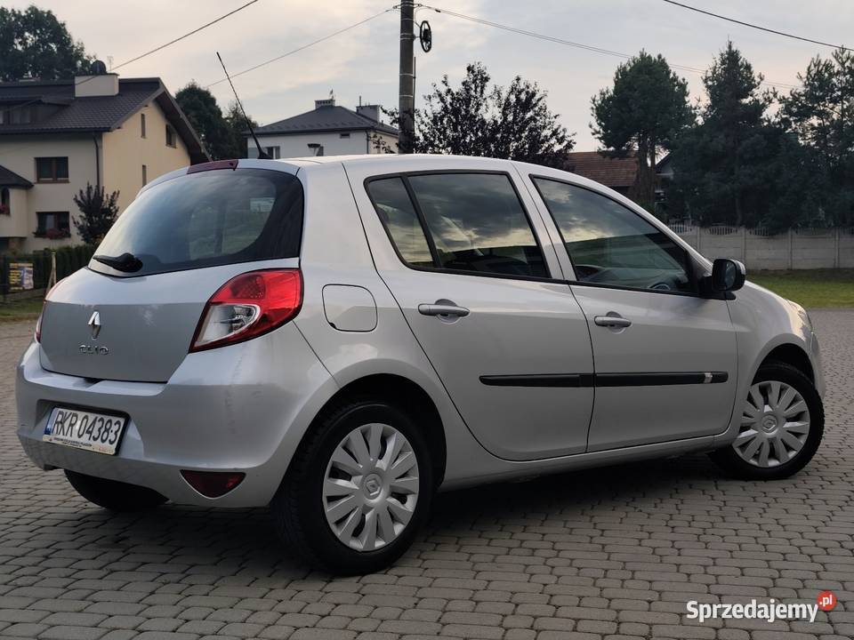 Renault Clio 15 DCI niski przebieg Głowienka