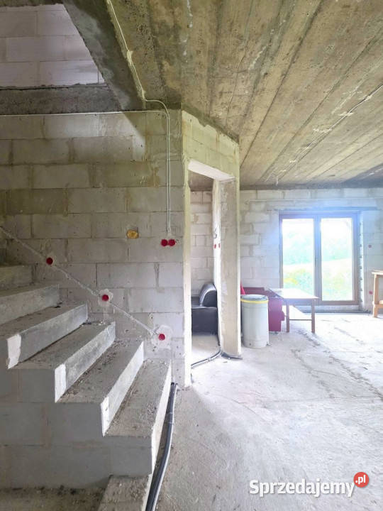 Dom wolnostojący 23391m2 Poraż wolnostojący sprzedam