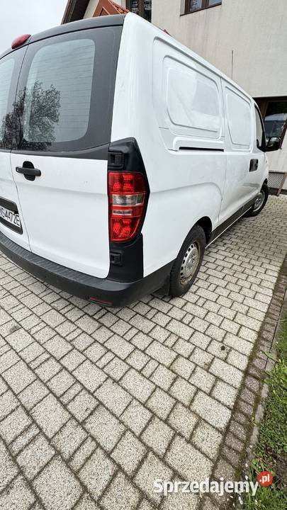 Samochód dostawczy stan Hyundai H1 Rok produkcji 2008 Wieliczka