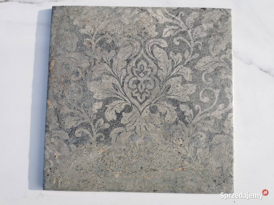 Włoskie płytki gresowe Cascine 25x25 Poskwitów