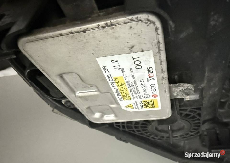 LAMPA LEWA KIA SORENTO III XENON 92101C5200 osobowe Warszawa