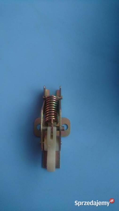 Zamek uchwyt maski atrapy Deutz fahr dx 450 nieuszkodzony