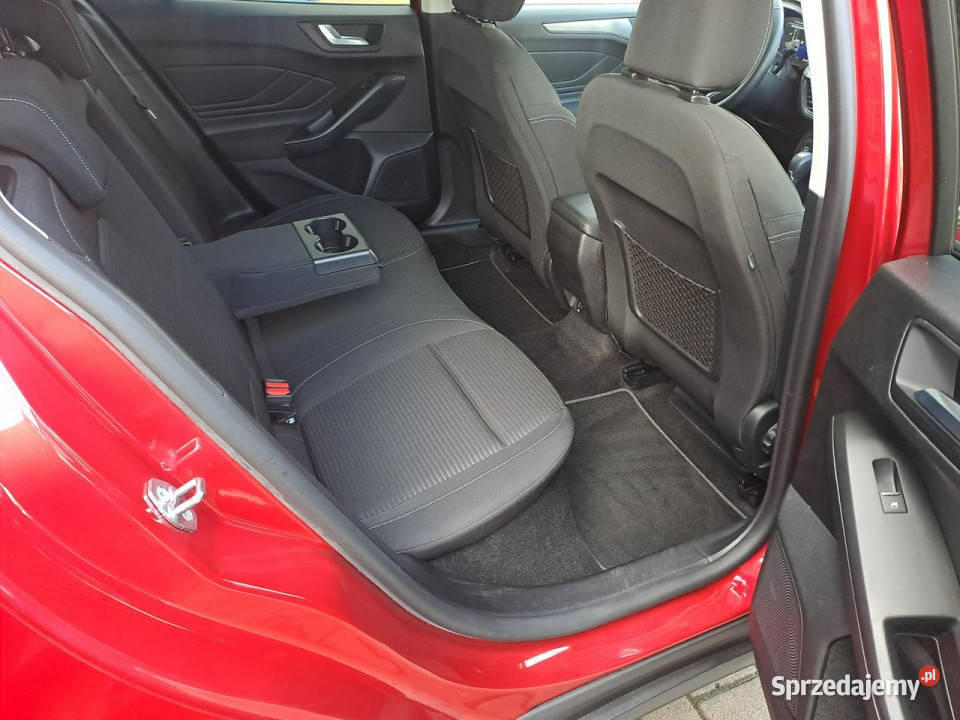 Ford Focus 10EcoBoost 155 Hybryda 2022 TitaniumX wielofunkcyjna kierownica Warszawa
