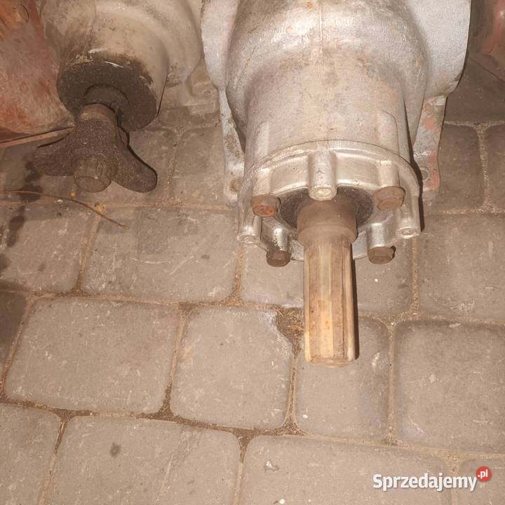 Przekładnia kątowa 11 115 Rozrzutnik obornika Dęby Wolskie