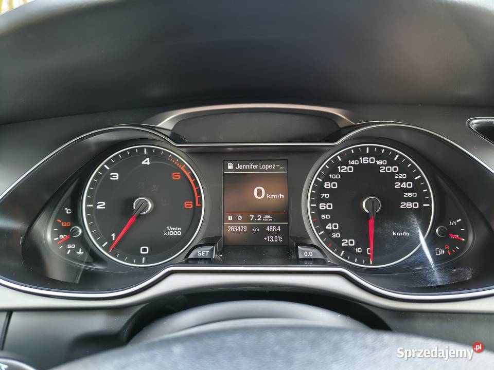 Audi A4 B8 20 TDi Avant PoLift 2013r Xenon manualna A4 Tomaszów Lubelski sprzedam