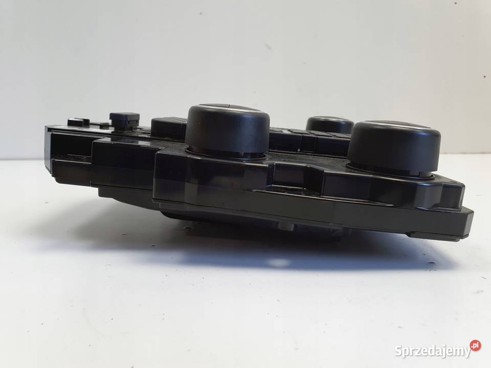 Volvo V40 II PANEL STEROWANIA NAWIEWEM osobowe Chełm