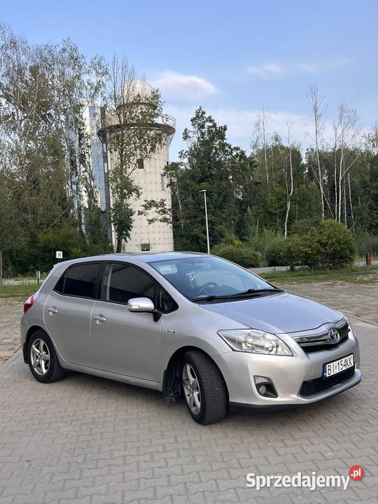 TOYOTA AURIS 18i HSD 136 Hybrid Białystok
