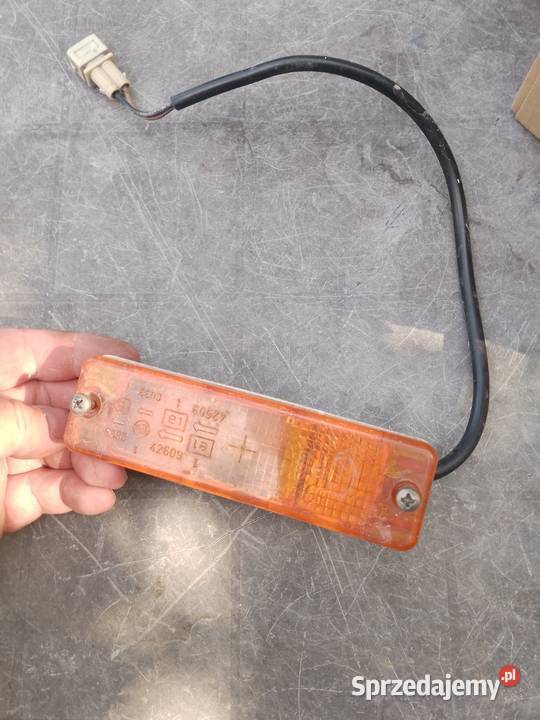 Kierunkowskaz przedni lewy Volkswagen Golf 2 GTI lubelskie Sobieska Wola Pierwsza