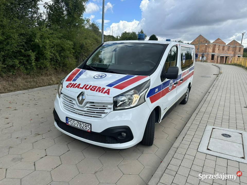 ambulansy Renault Trafic Renault Trafic 2016 Specjalne wielkopolskie Gostyń