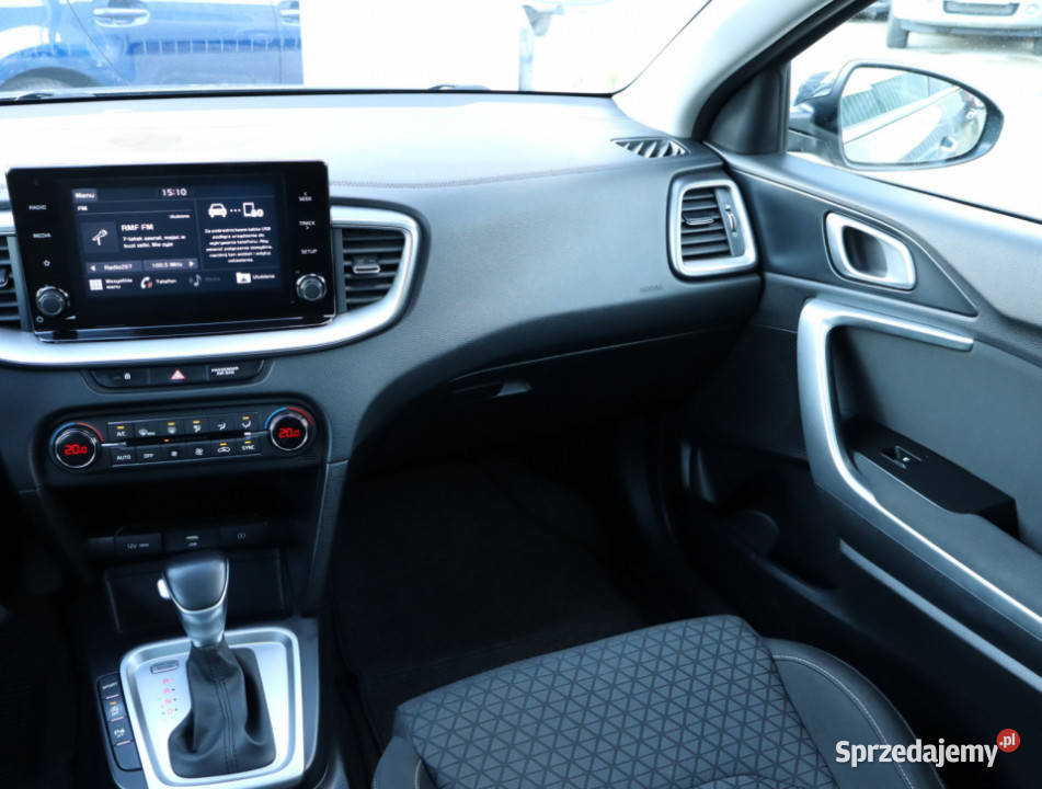 Kia Ceed 14 TGDI Rok produkcji 2020 Cee'd