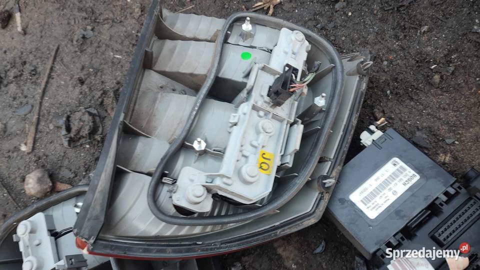 Lampa lewa prawa tył tylna Opel Vectra C HB osobowe Książ Wielkopolski