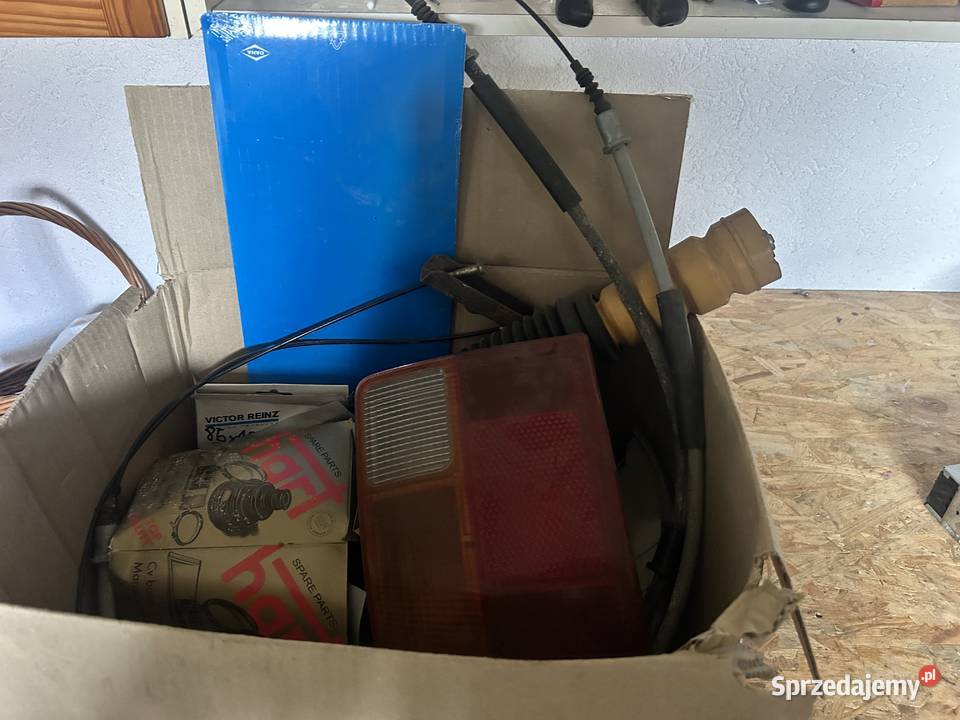 Sprzedam zegary i radio Opel Astra F Rok produkcji 1997 Pozostałe Siemidrożyce