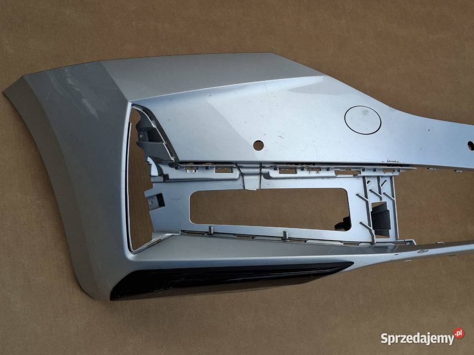 SKODA OCTAVIA IV 4 LIFT ZDERZAK PRZÓD PRZEDNI osobowe lubuskie Bieleń