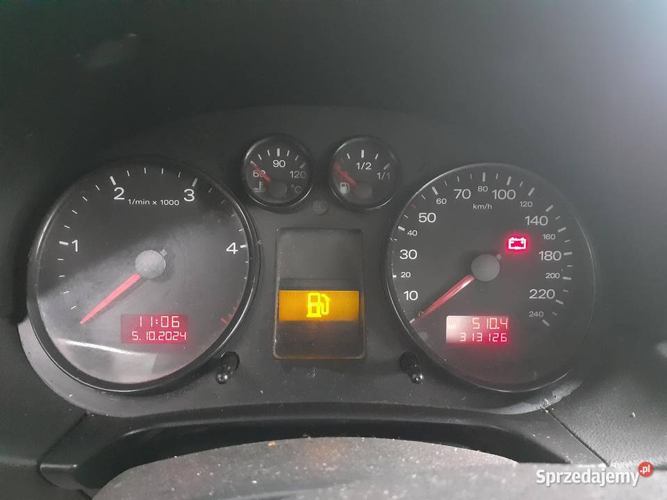 LICZNIK AUDI A2 14 TDI AMF 8Z0920900