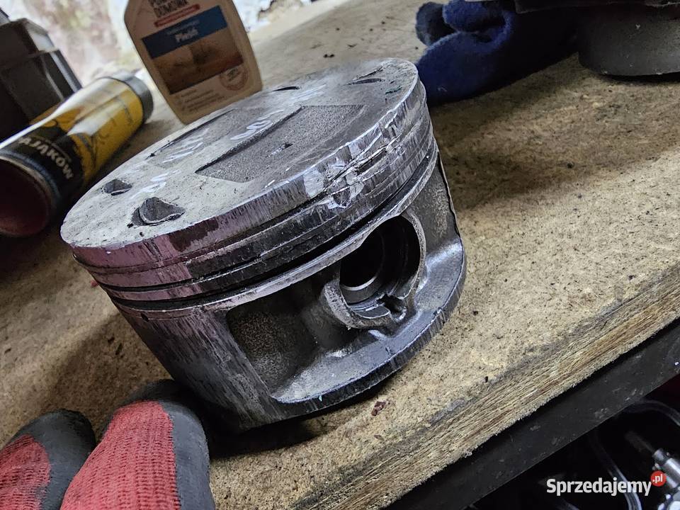 Suzuki DR 600 cylinder tłok tuleja dr 650 dr600 Jelenia Góra