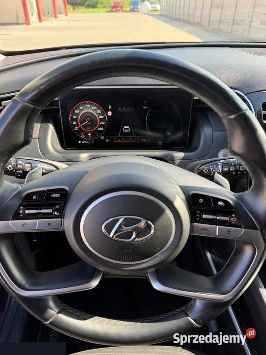Hyundai Tucson 16 benzyna 180 2021r Dobroszyce