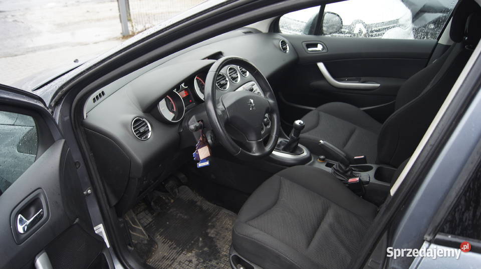 Ładny ekonomiczny z klimatyzacją Warszawa