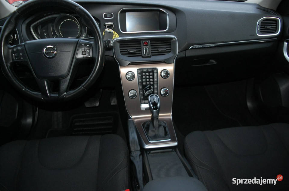 Volvo V40 Cross Country Rok produkcji 2018 podkarpackie Dębica