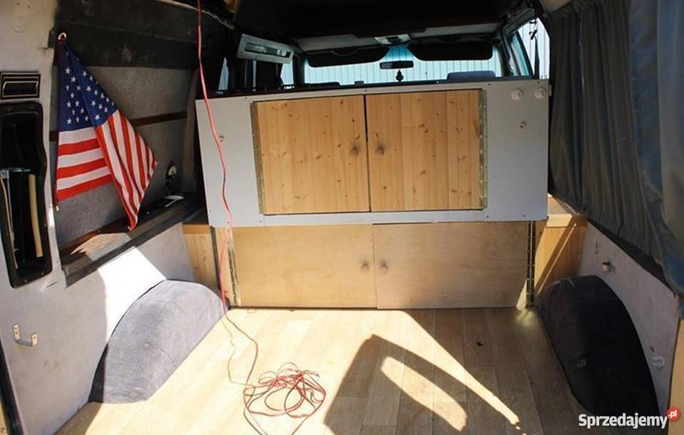 Ford E150 Camper Econoline z LPG kamper salonka Kampery Wrocław