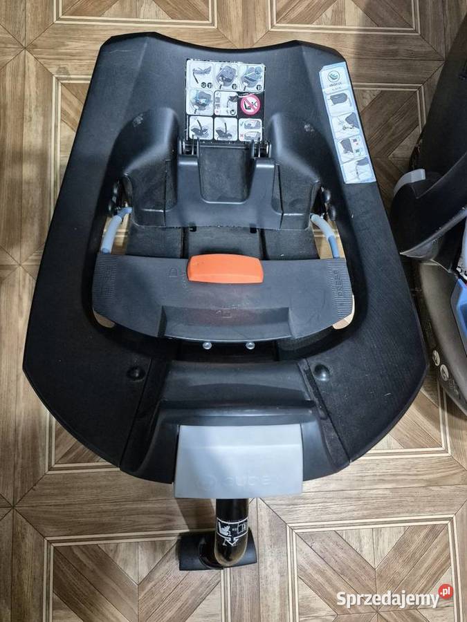 Fotelik samochodowy Cyber Aton Base 2 0 - 13 kg lubuskie Biecz