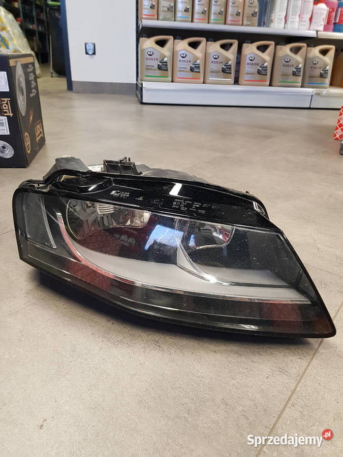 Lampa prawa do Audi a4 b8 używana kod części 8k0 śląskie Kończyce Małe