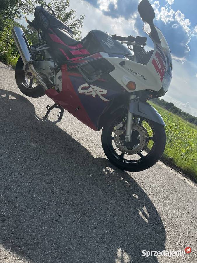 Honda CBR F2 600CC 1993r mazowieckie Łaskarzew